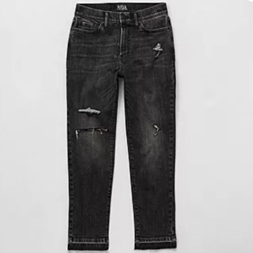 Ripped High Rise Straight Leg women Jean a.n.a. • distressed